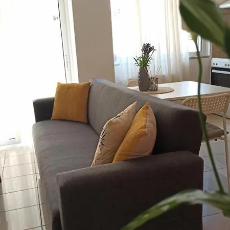 Cozy Flat Close To The Airport/port And Center Apartment Nea Alikarnassos